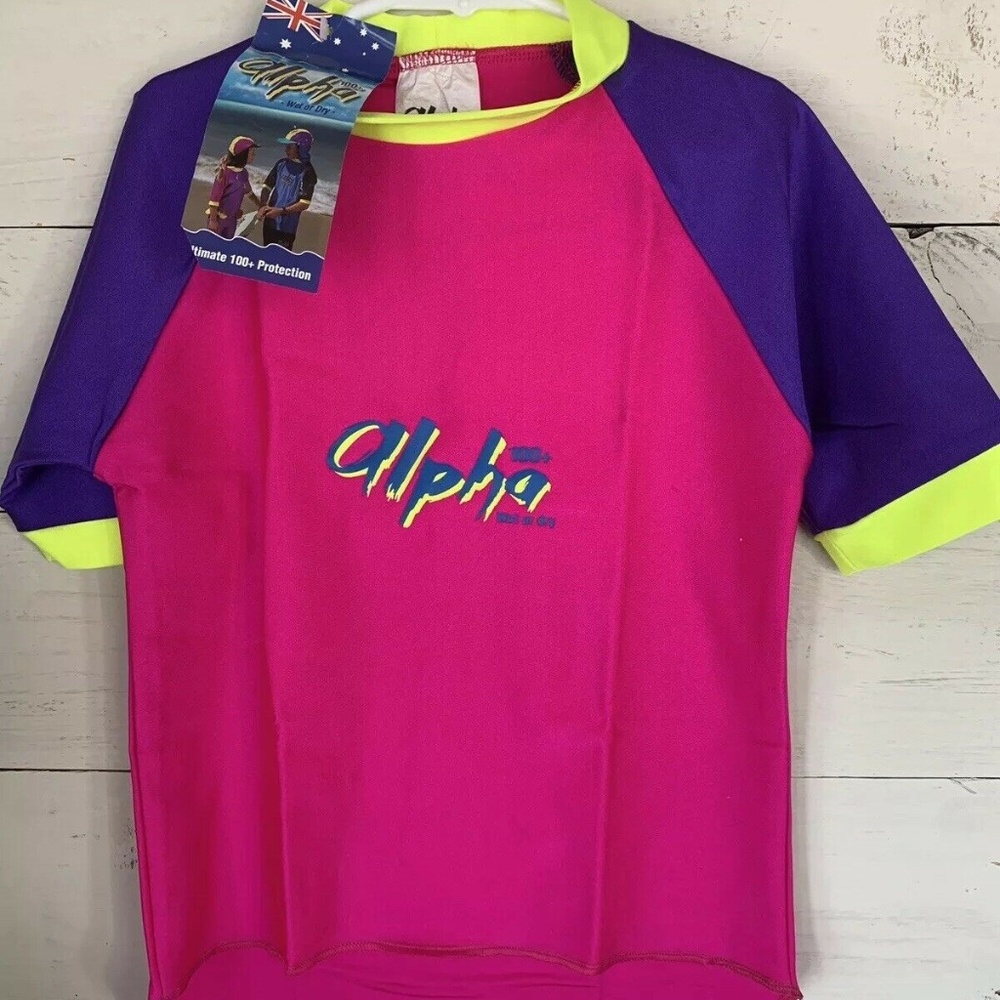 Alpha Size 8 Swimsuit Top Wet or Dry SPF